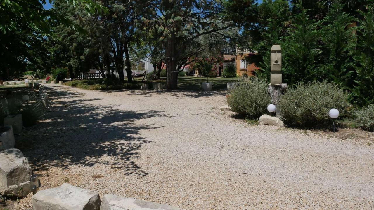 Mas Maurane - L'Olivier Avec Spa Prive Aux Portes D'Arles Tarascon Eksteriør bilde